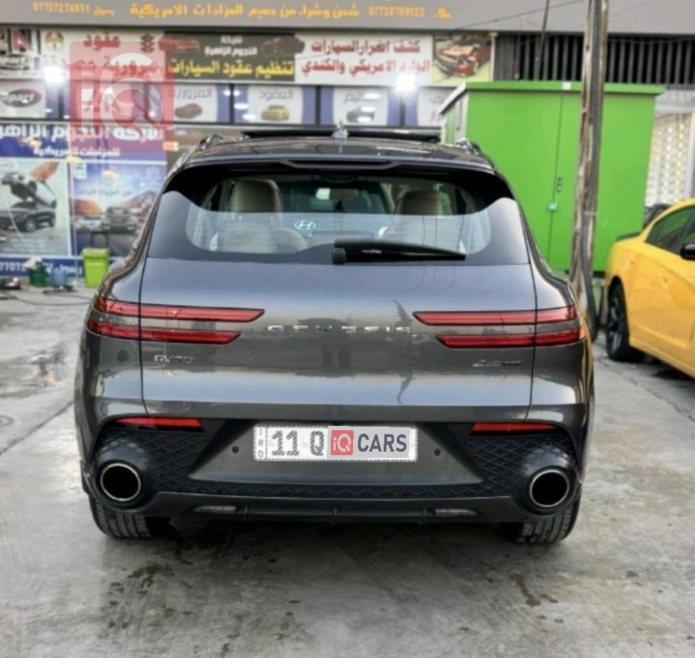 جێنسس GV70